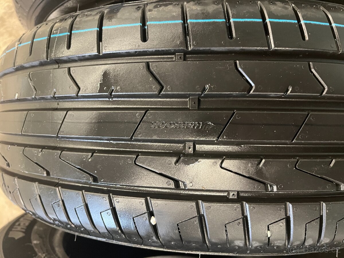 Hankook 205/60 R16 - 2