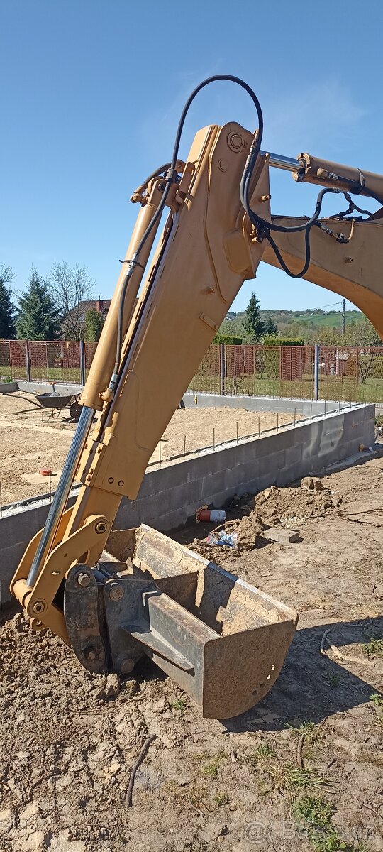Prodám traktorbagr Caterpillar 428C - 2