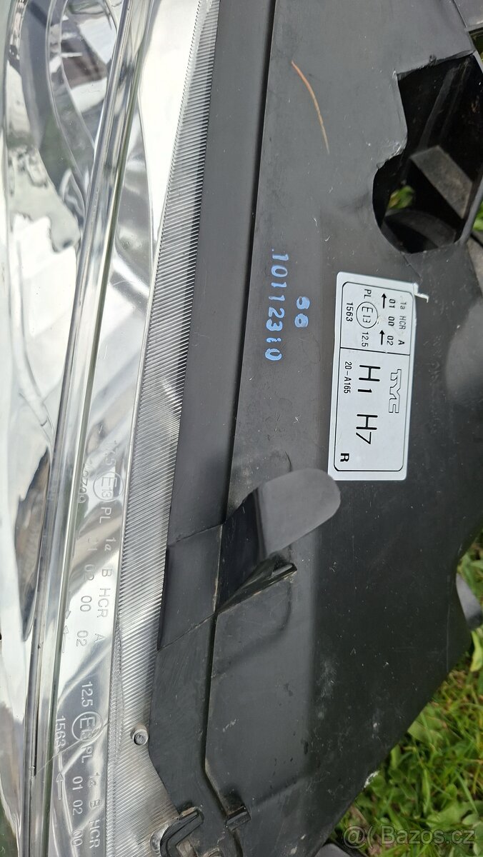 Svetla Peugeot 307 - 2