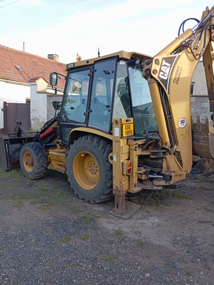 CAT 423D - 2