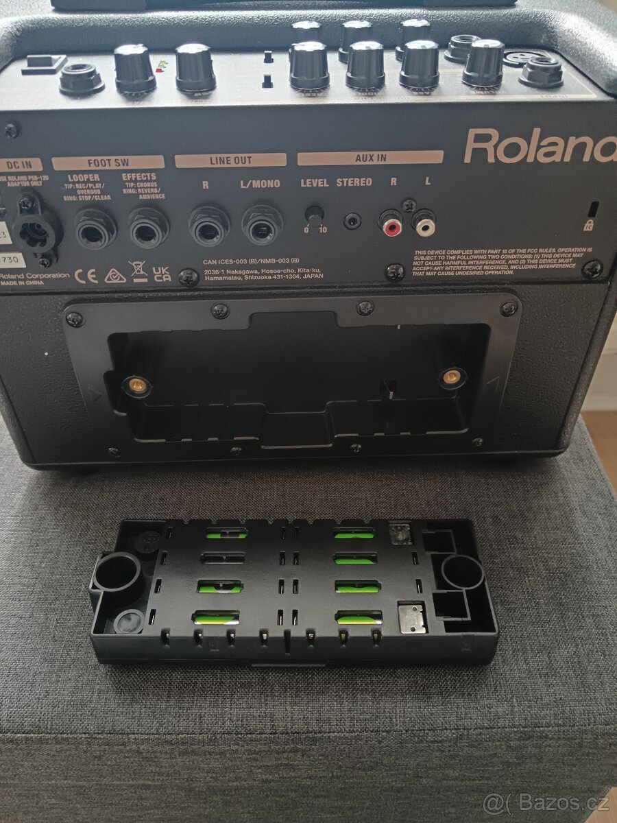 Roland AC-33 - 2
