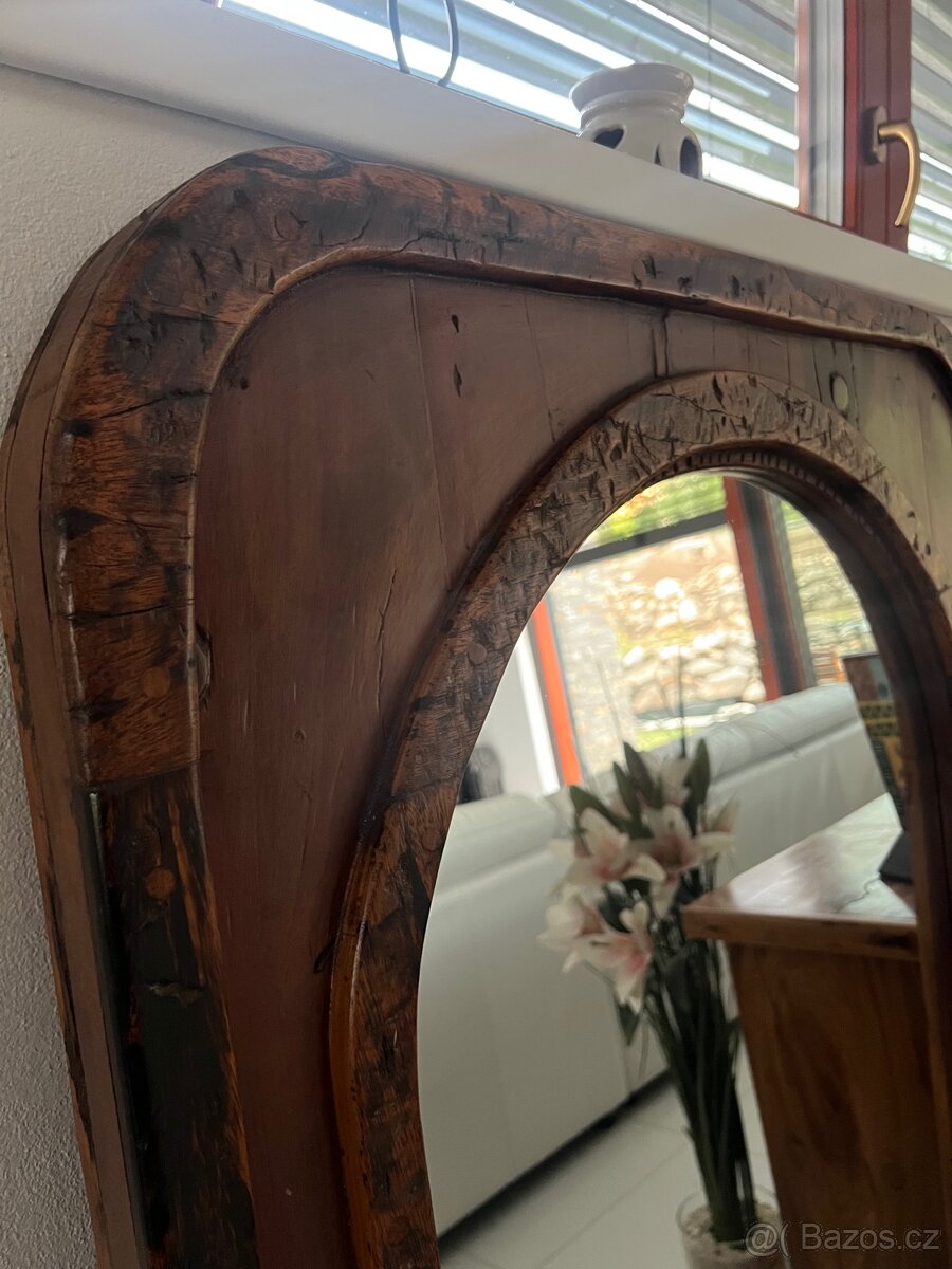Zrcadlo z ironwood - 2