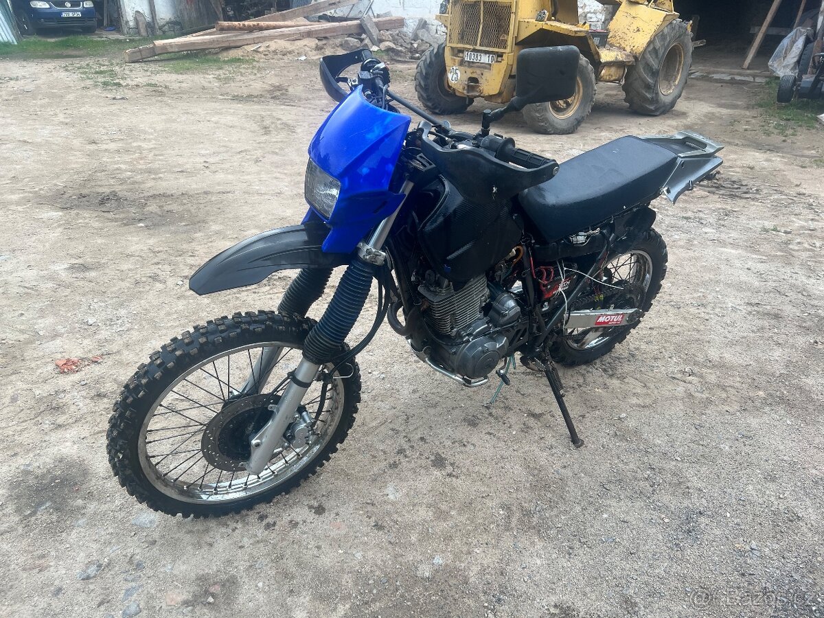 Yamaha xt 600