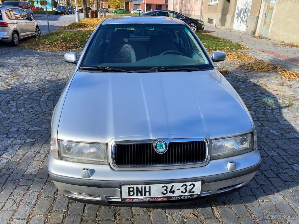 Škoda Octavia I (v plné výbavě) - 2