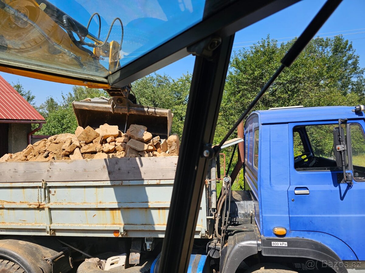 Práce s bagrem +sklápěč 4x4 - 2