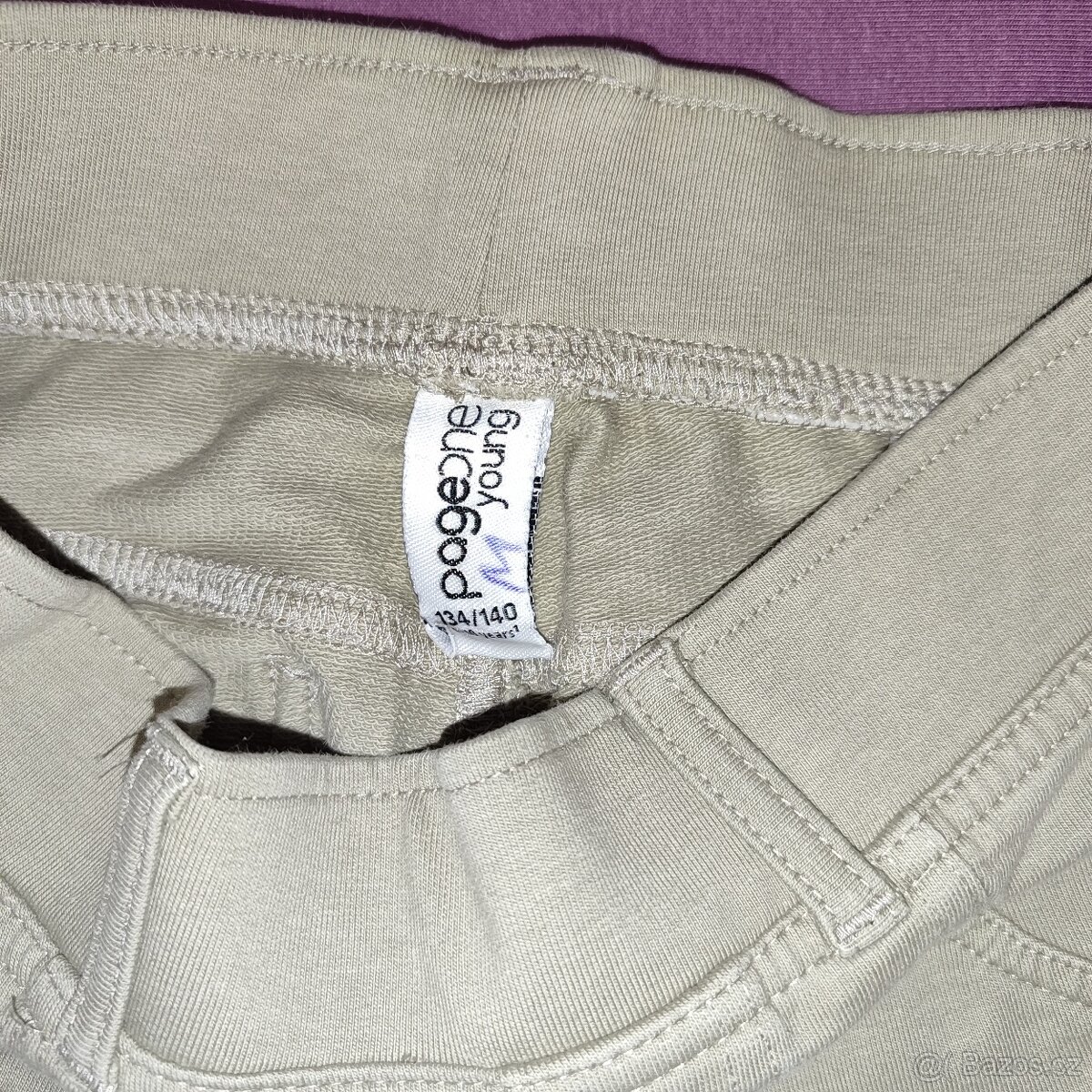 2x dívčí kalhoty 134/140 pro dvojčata - 2