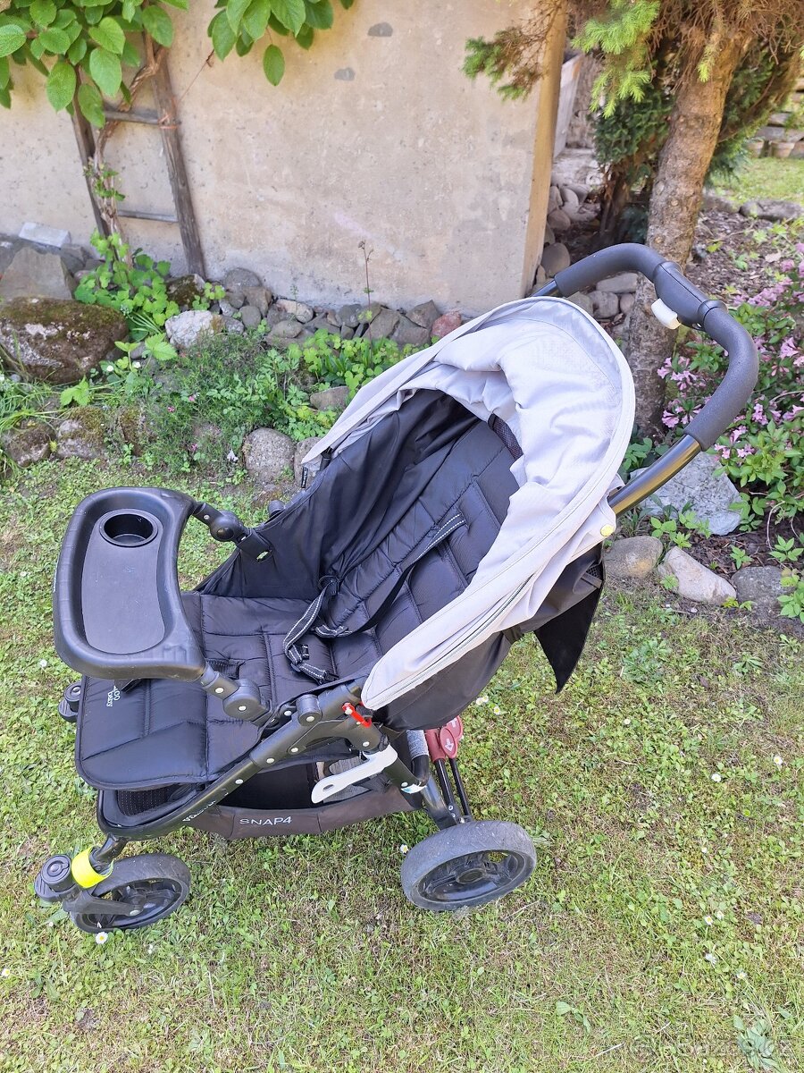 Kočárek Valco Baby Snap 4 + bohaté příslušenství - 2