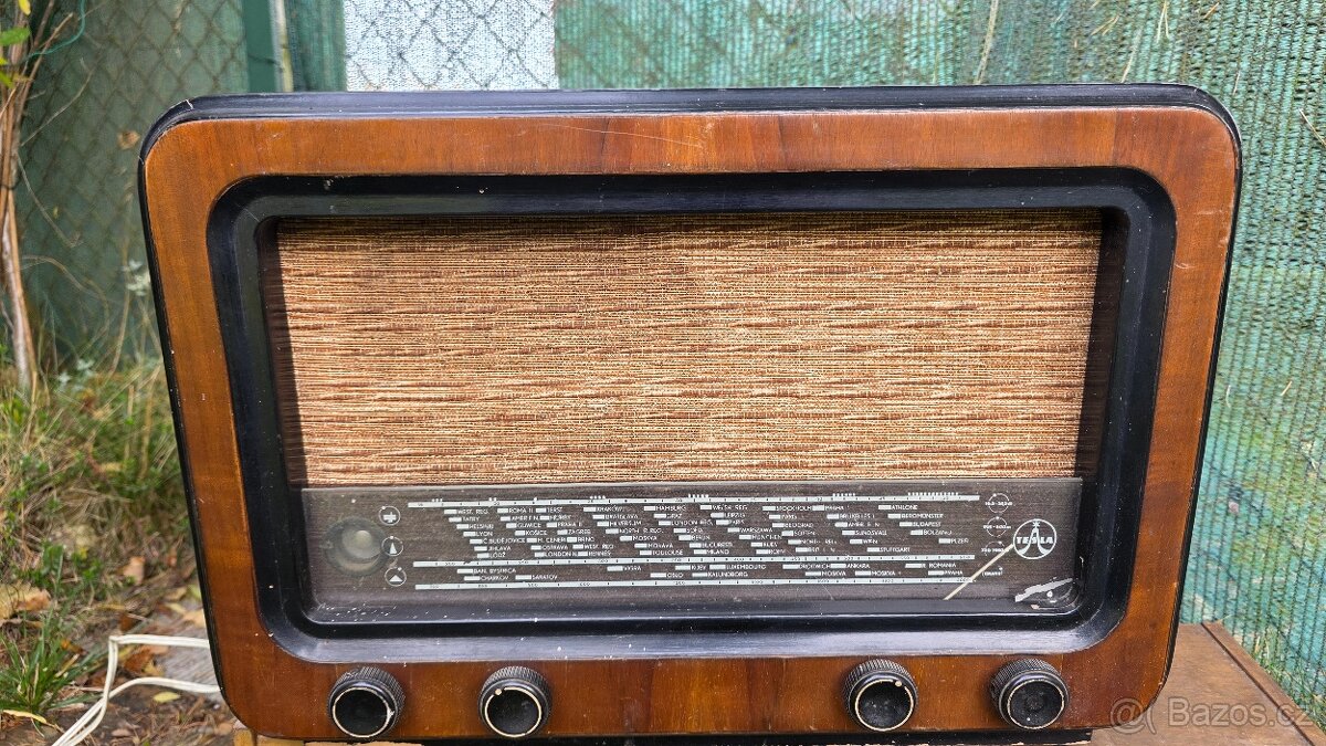 Radiomagnetofon, rádio - 2