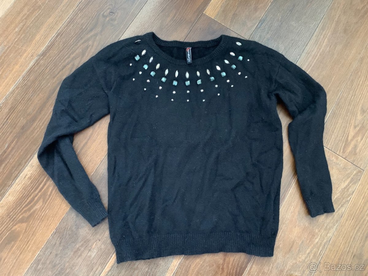 Svetry vel. S-XS - 2