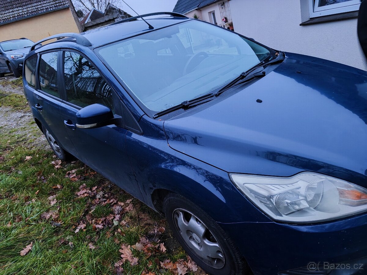 Ford Focus 1.6 nafta - 2