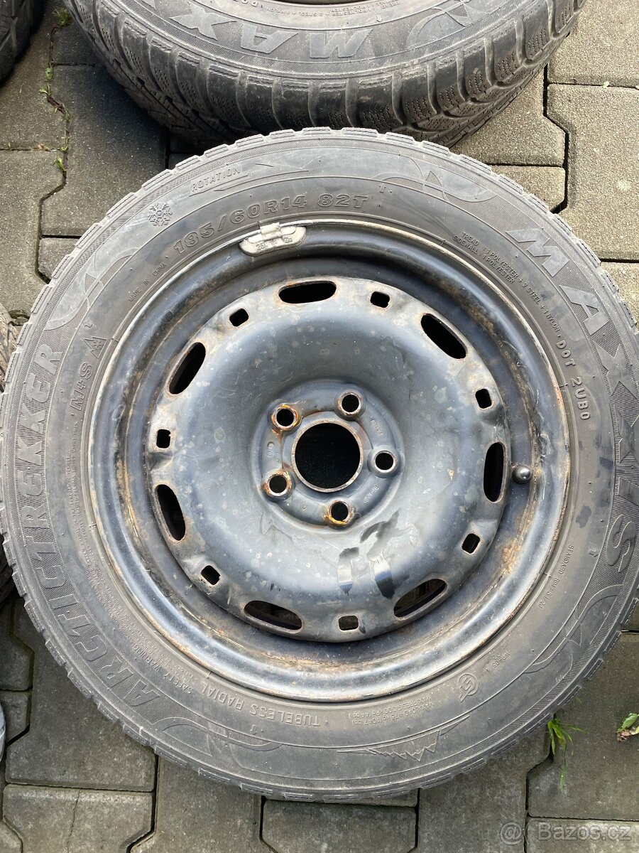 Zimní pneu 185/60/14 na disku 5x100 - 2