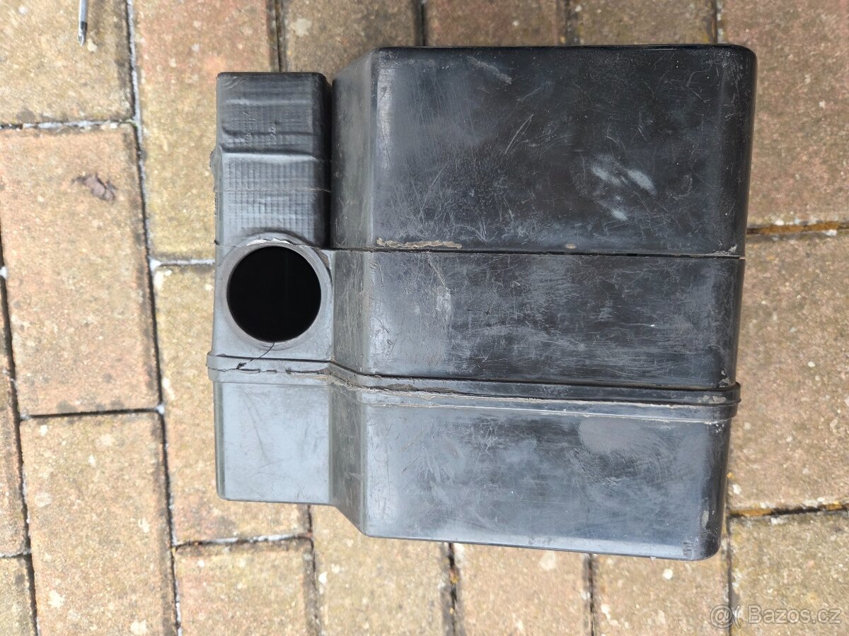 Prodám filtr box na Jawa 350 typ 638 - 2