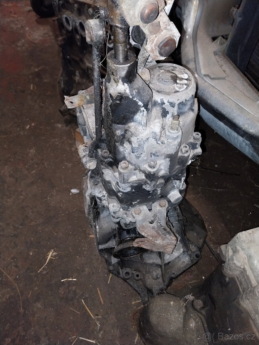 Passat I prevodovka 1,6D - 2