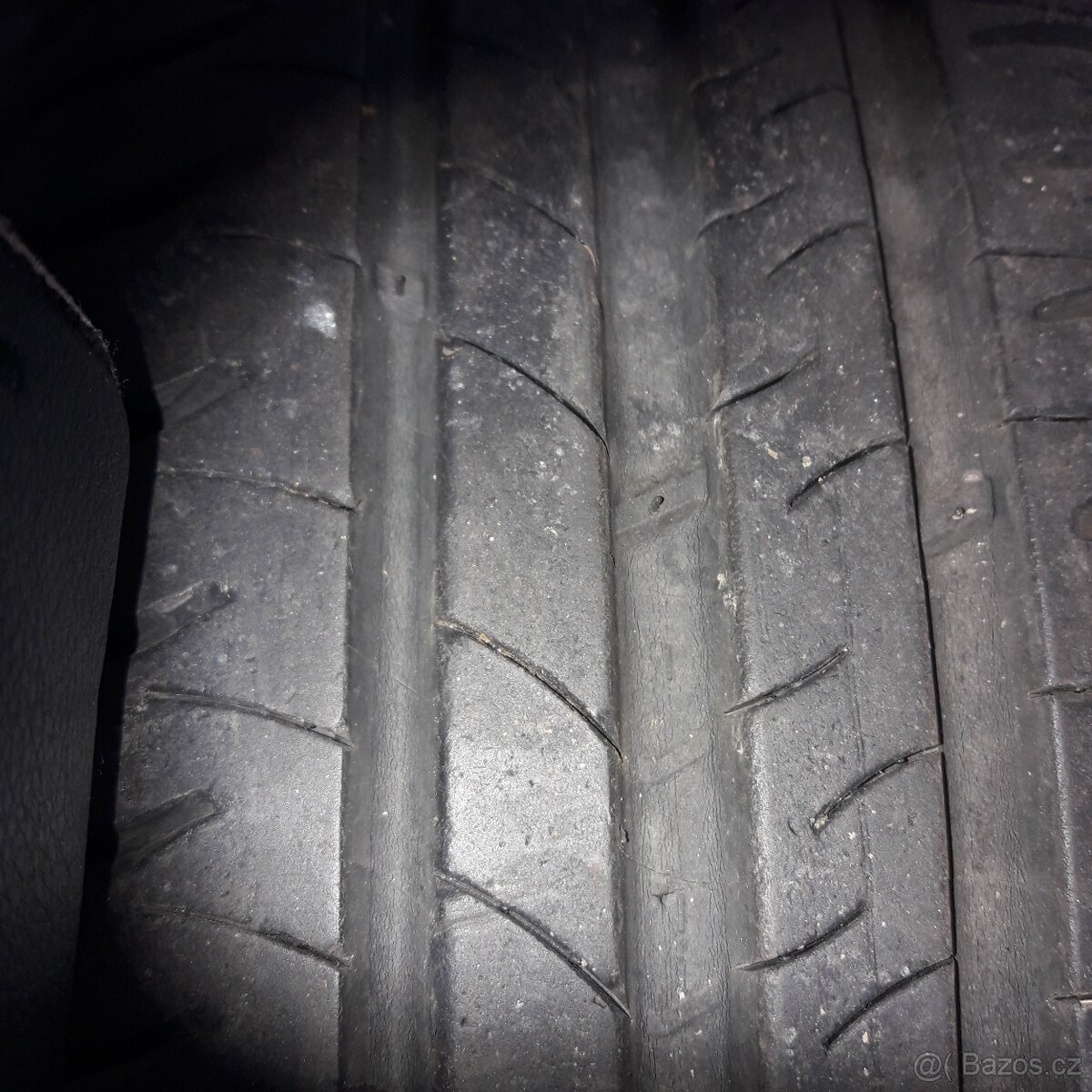 Letní pneu 185/60R15 - 2