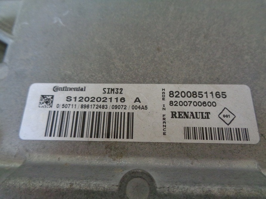 Renault Clio Megane Modus Scenic řídící jednotky - moduly - 2