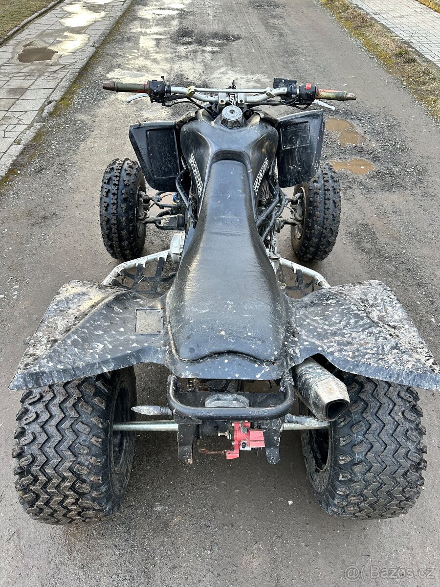 Čtyřkolka s motorem z cbr600 - 2