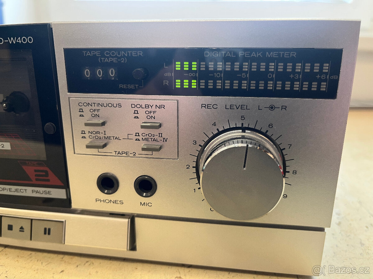 Tape deck HITACHI D-W400, KO řemínky - 2