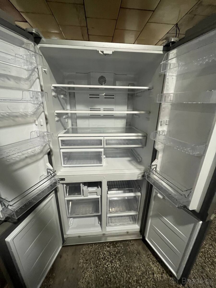 Americká lednička Beko – dvoudveřová, šedá - 2