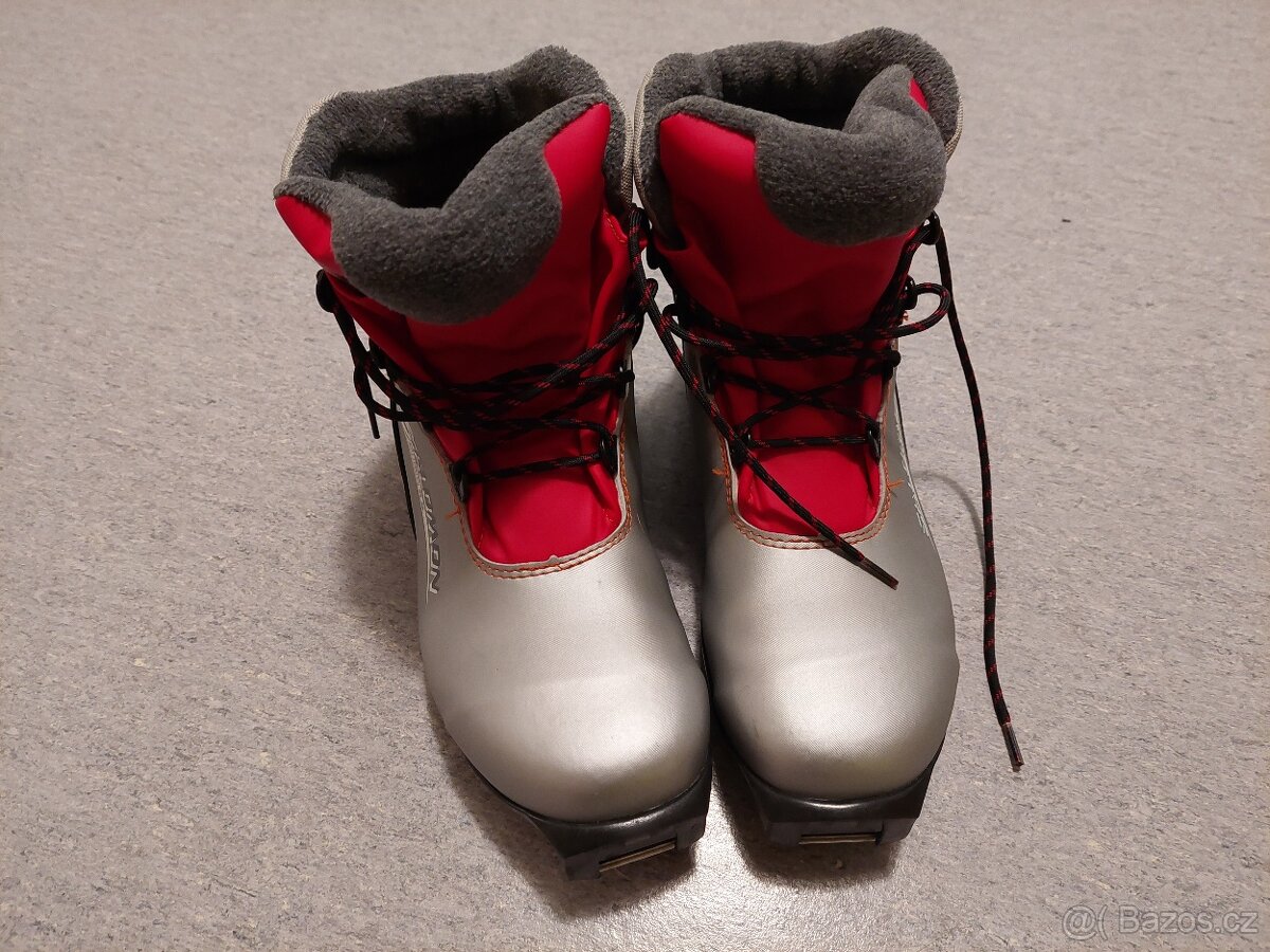 Dívčí boty na běžky Salomon 38 - 2