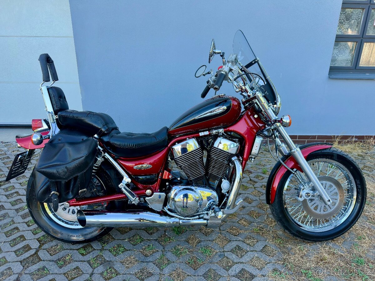 Suzuki vs 1400 intruder - 2