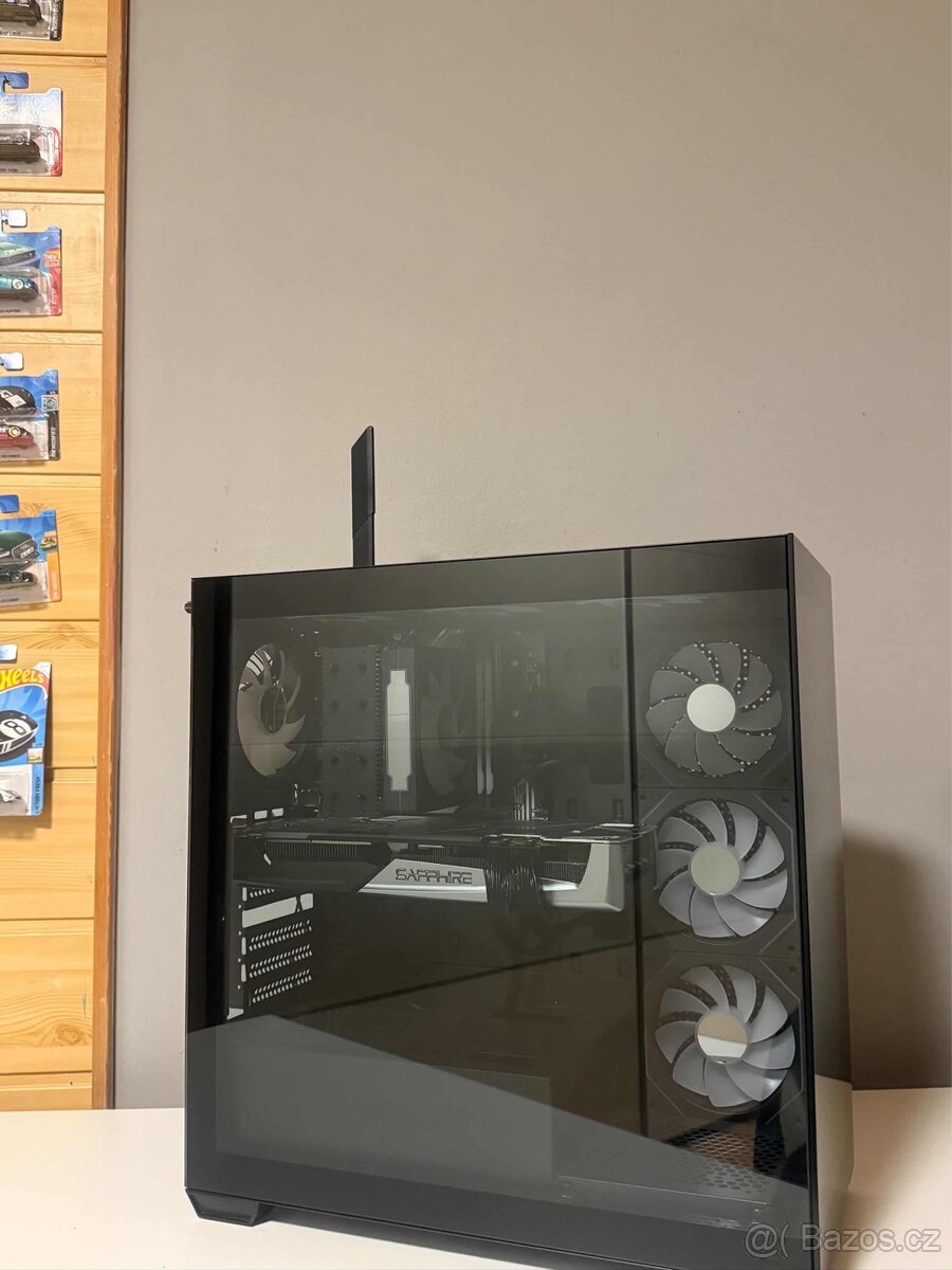 Herní Black Edition PC: i5-10600KF, RX 5700 XT Nitro - 2