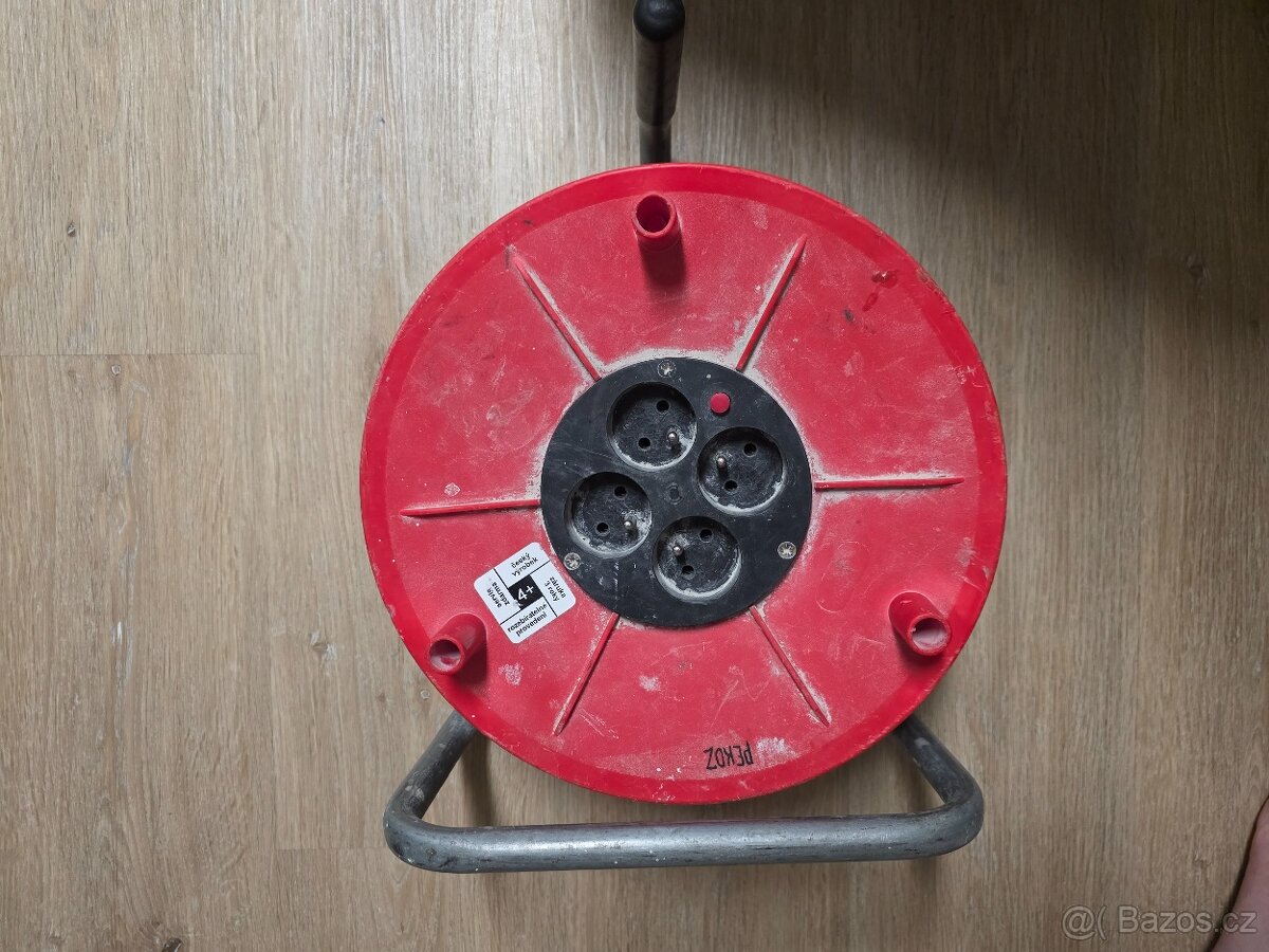 Prodlužovací kabel 50 m - 2