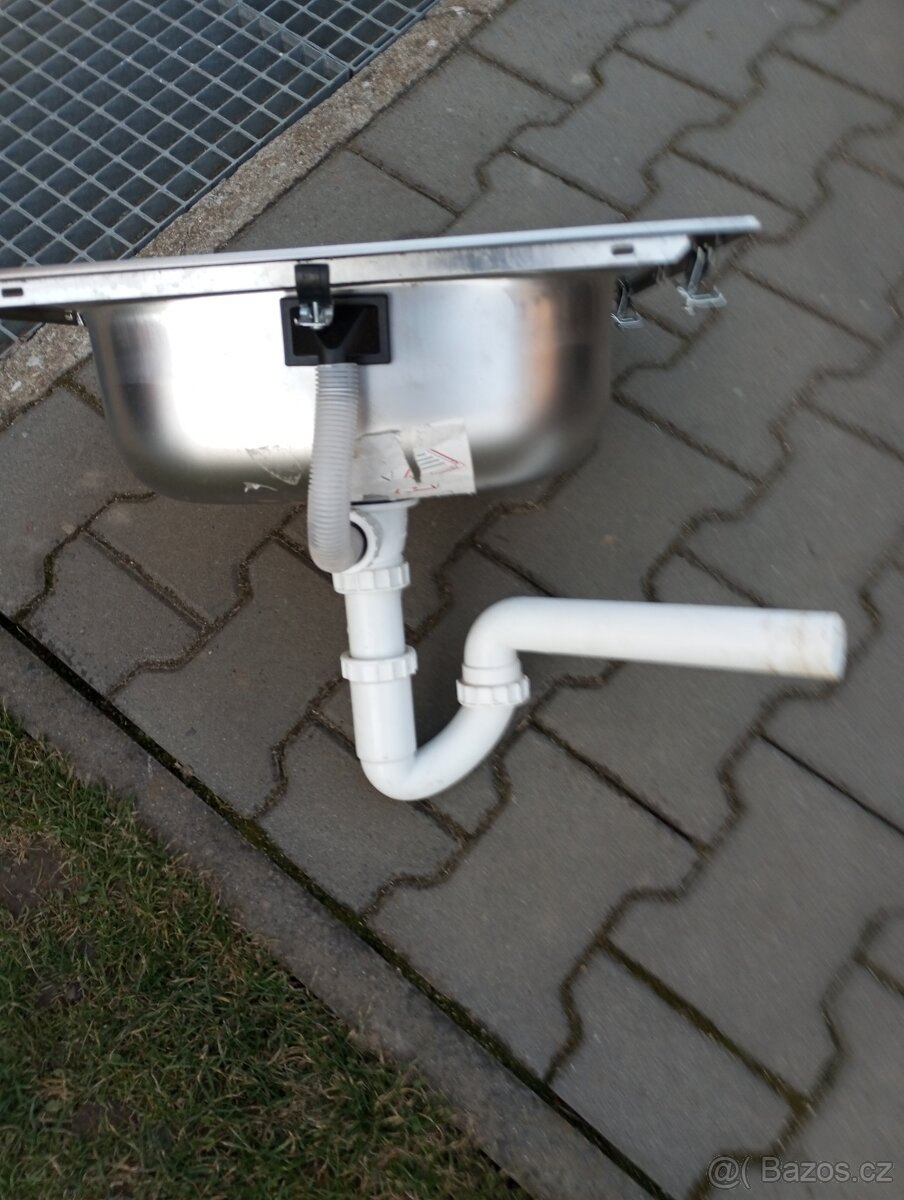 Prodam dřez kuchynsky - 2