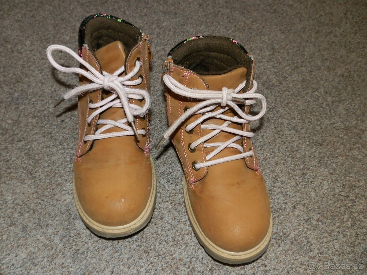 Dívčí zimní boty vel.32 - 2