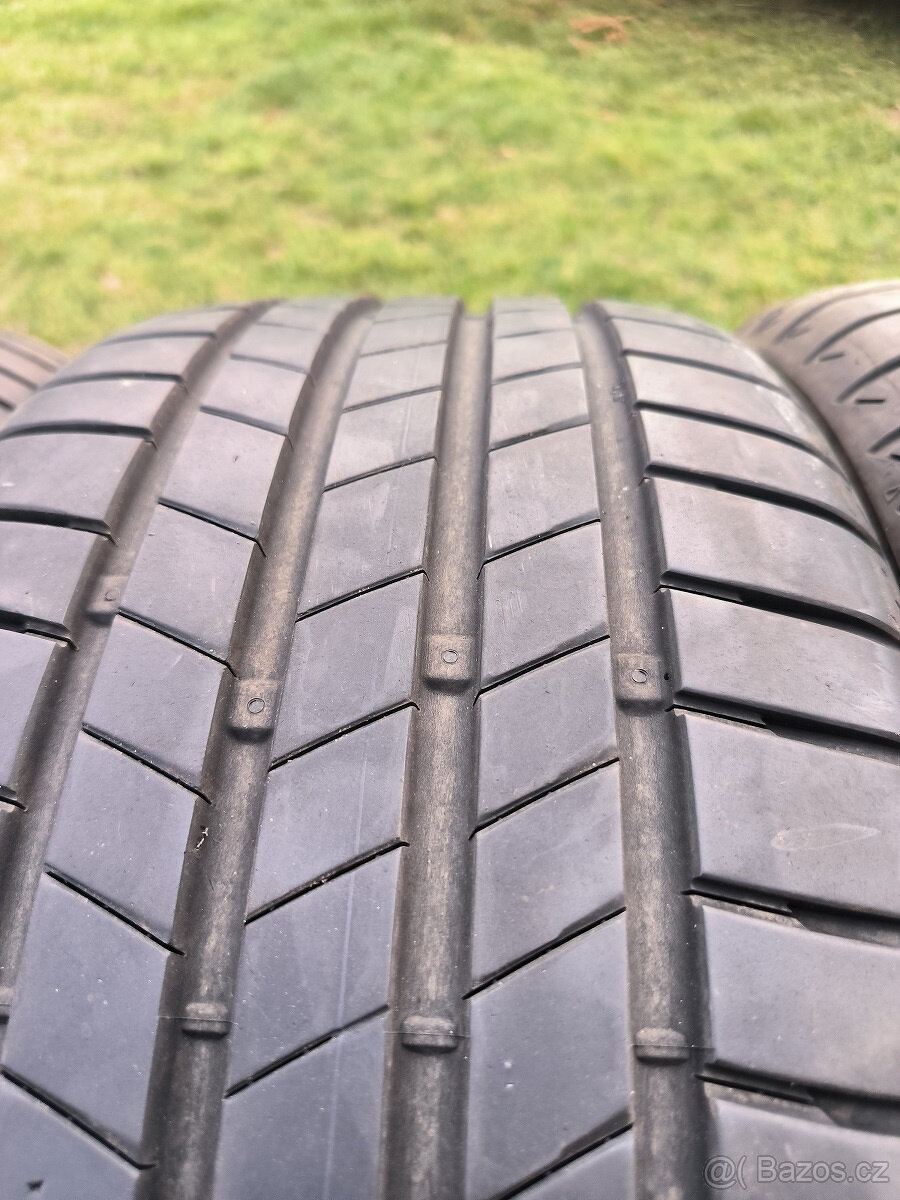 4 letní pneu 225/45/17 BRIGESTONE - 2