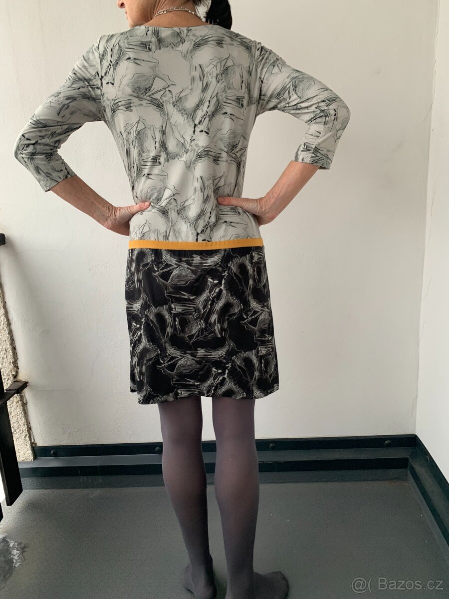 dámské značkové šaty - vel. 38 - 2