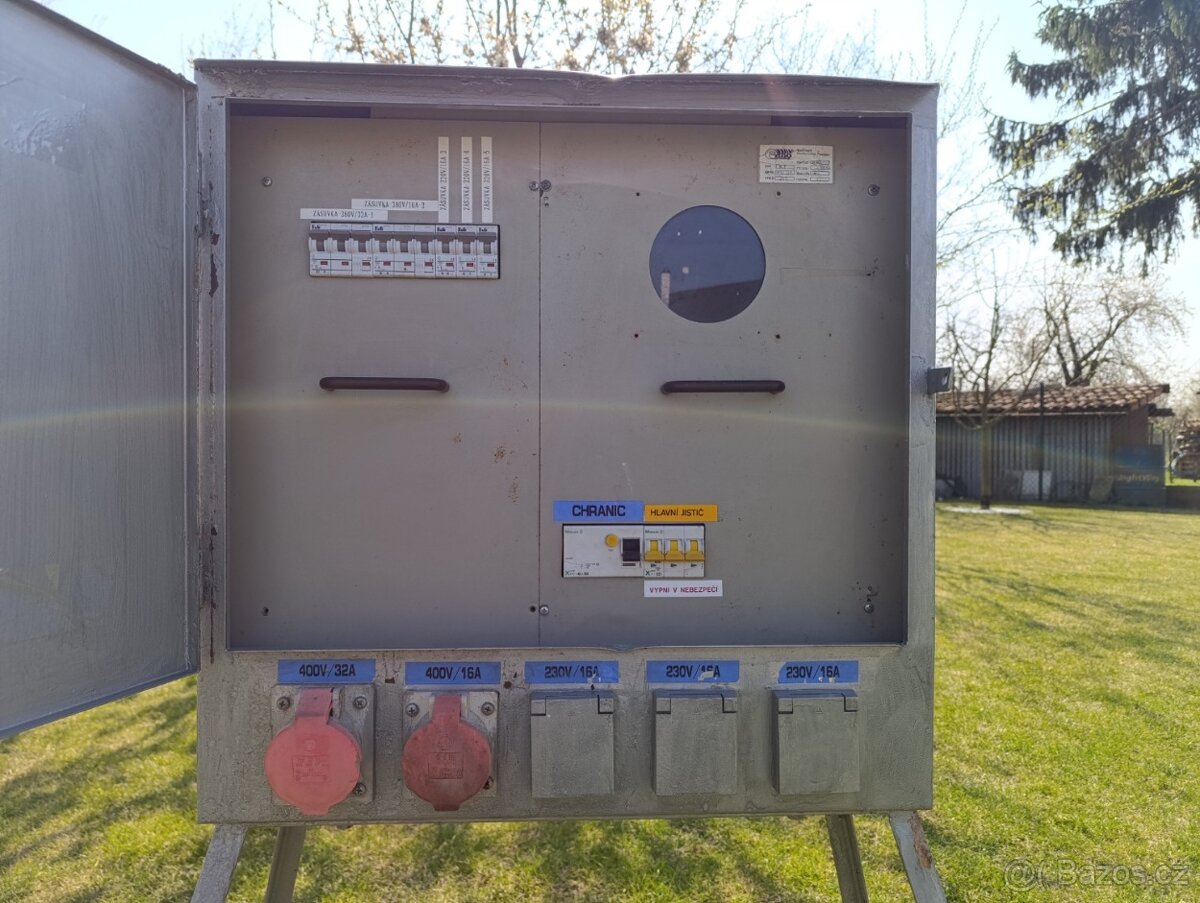 Stavební rozvaděč 400V / 230V (antoníček) - 2