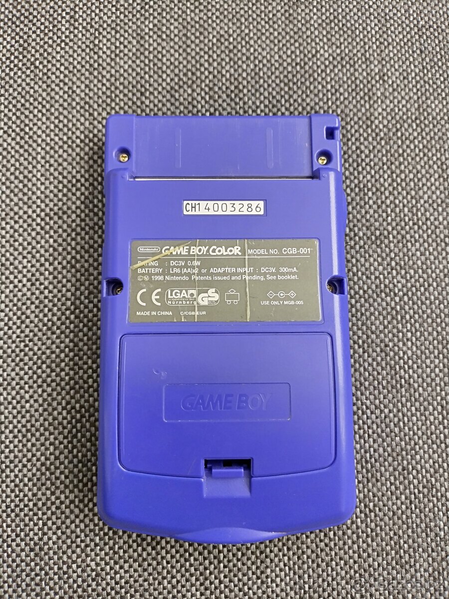Nintendo Game Boy Color - 2