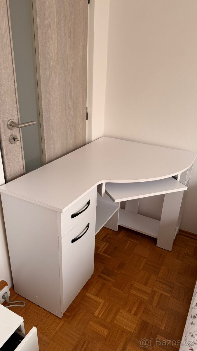 PC rohový stůl - 2