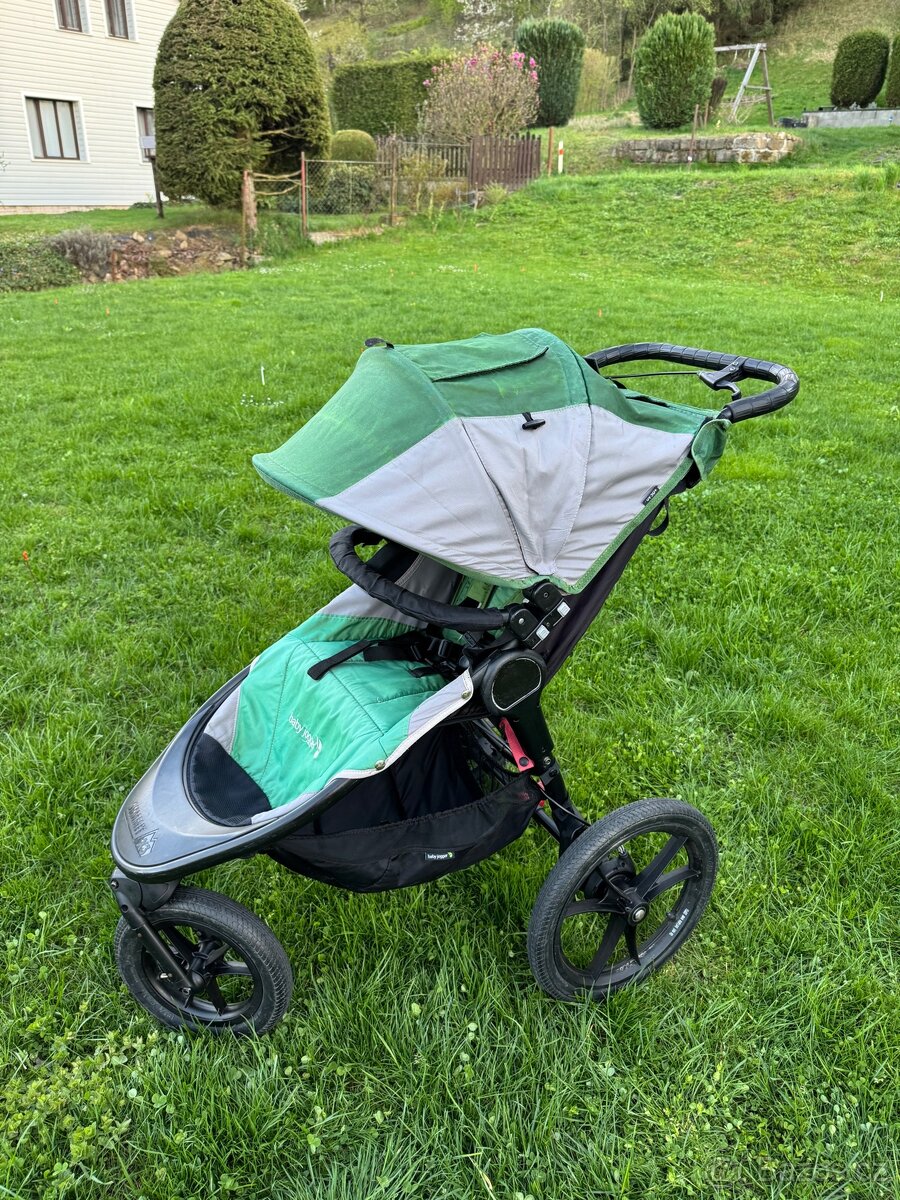 Baby Jogger Summit - 2