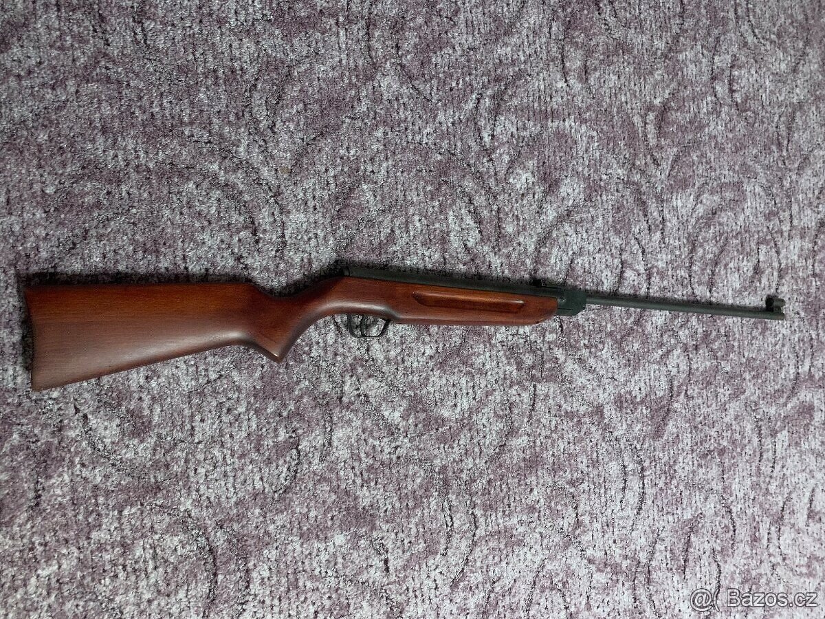 vzduchovka Slavia 630 model 77 - 2