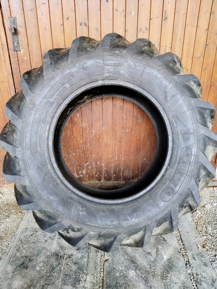 Traktorové pneu - 2