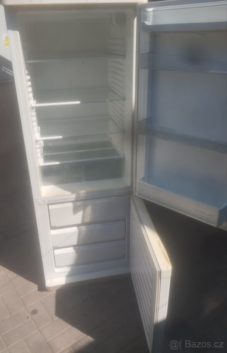 Lednice s mrazakem - 2