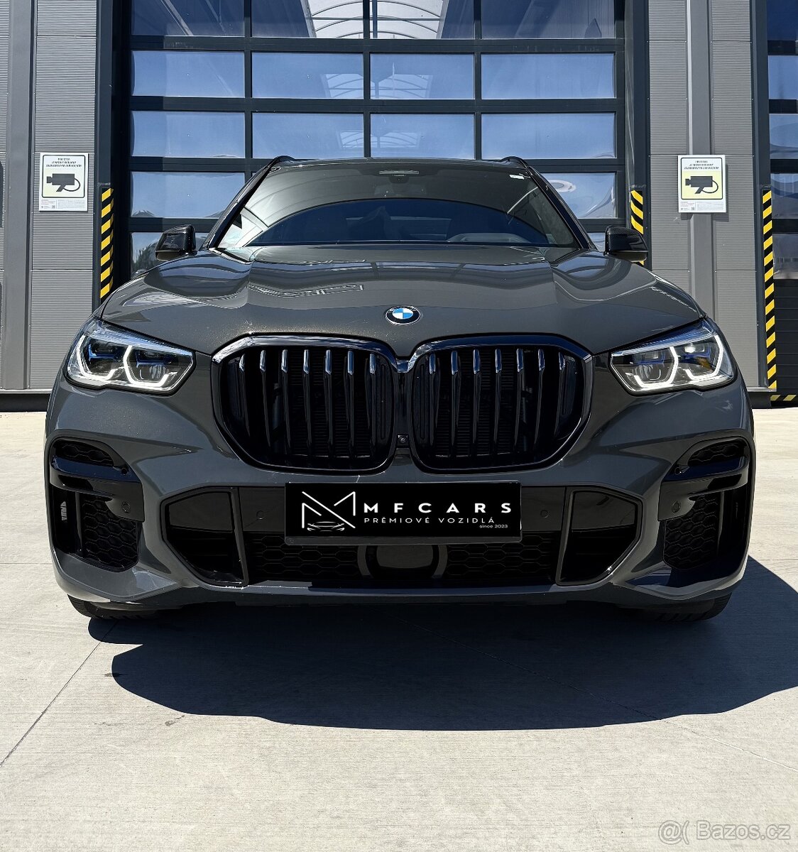 BMW X5 xDrive 40d - M PERFORMANCE LASER/B&W/PANO/MASAŽ/SWAR - 2