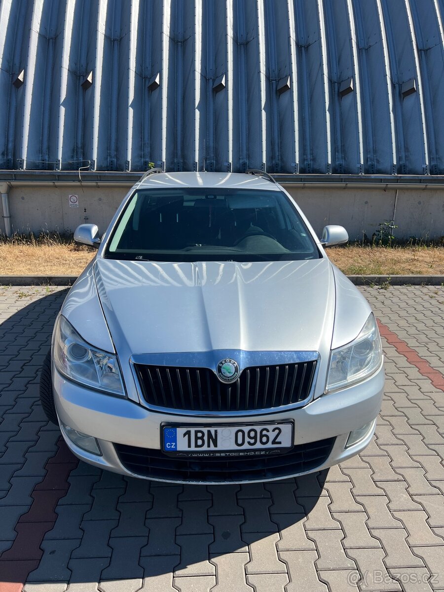 Škoda Octavia II 2 Combi - 1.6 TDi 77kw - 2