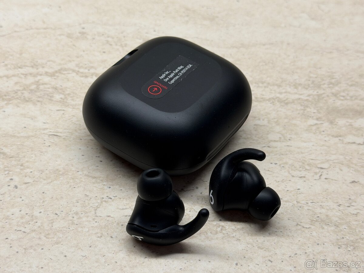 Beats Powerbeats Fit - 2