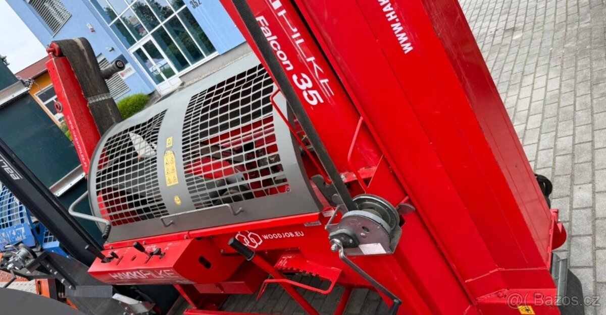 Štípací automat HakkiPilke Falcon 35 - 2