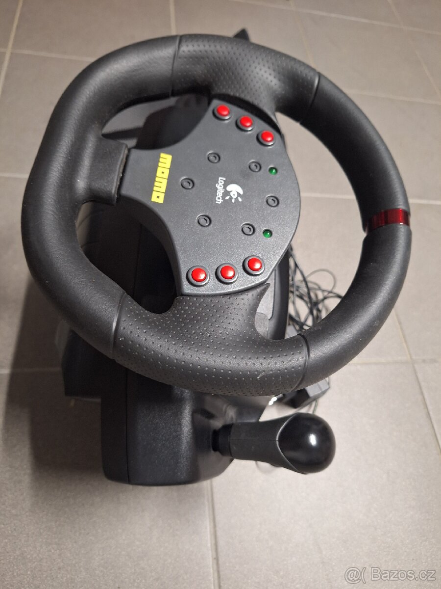 Prodám použitý volant Logitech Momo Racing(PC) - 2
