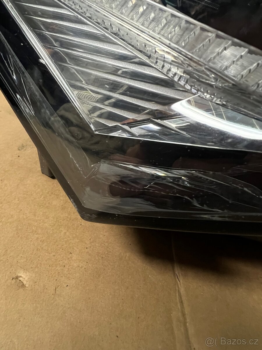 Pravý přední světlomet full led metrix - 2