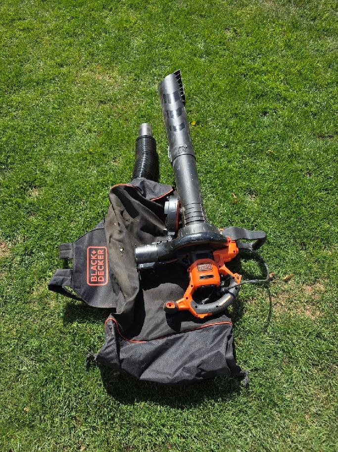 Vysavač listí Black-Decker GW3031BP - 2