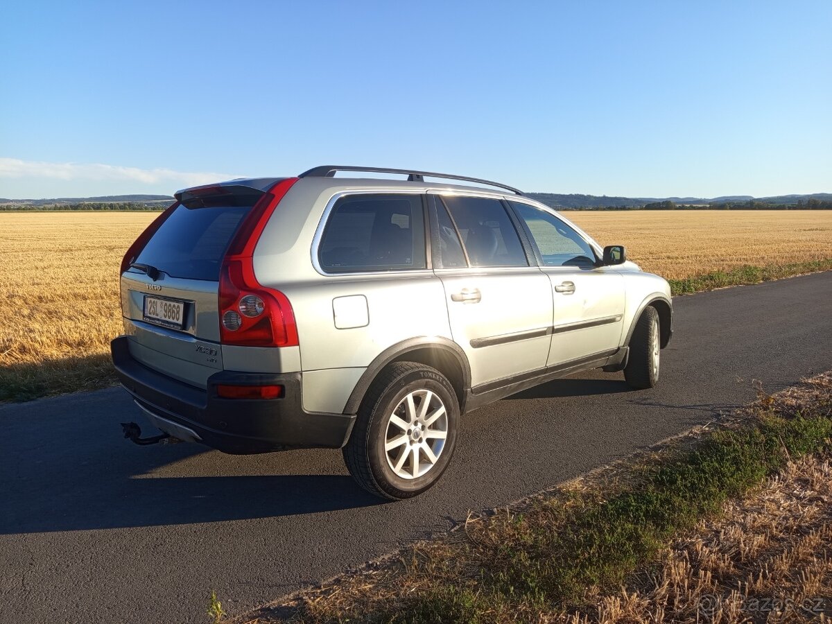Volvo XC90, D5 120 kW, automat - 2
