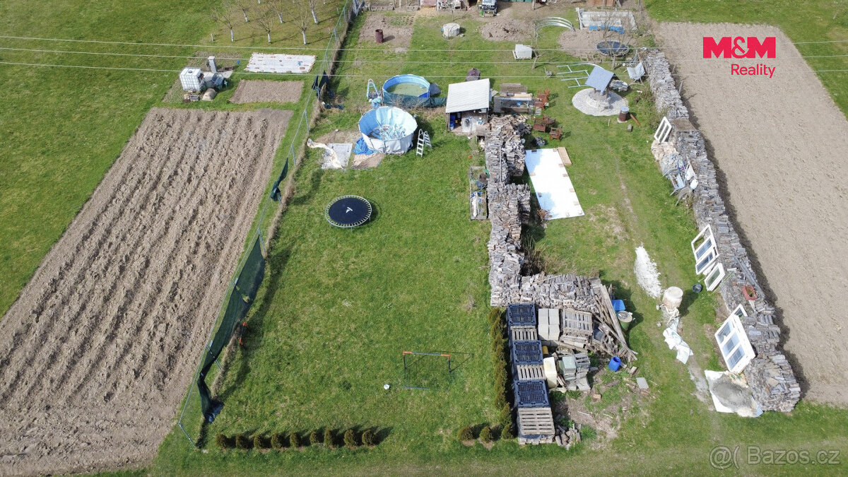 Prodej zahrady, 372 m², Lužice u Šternberka - 2