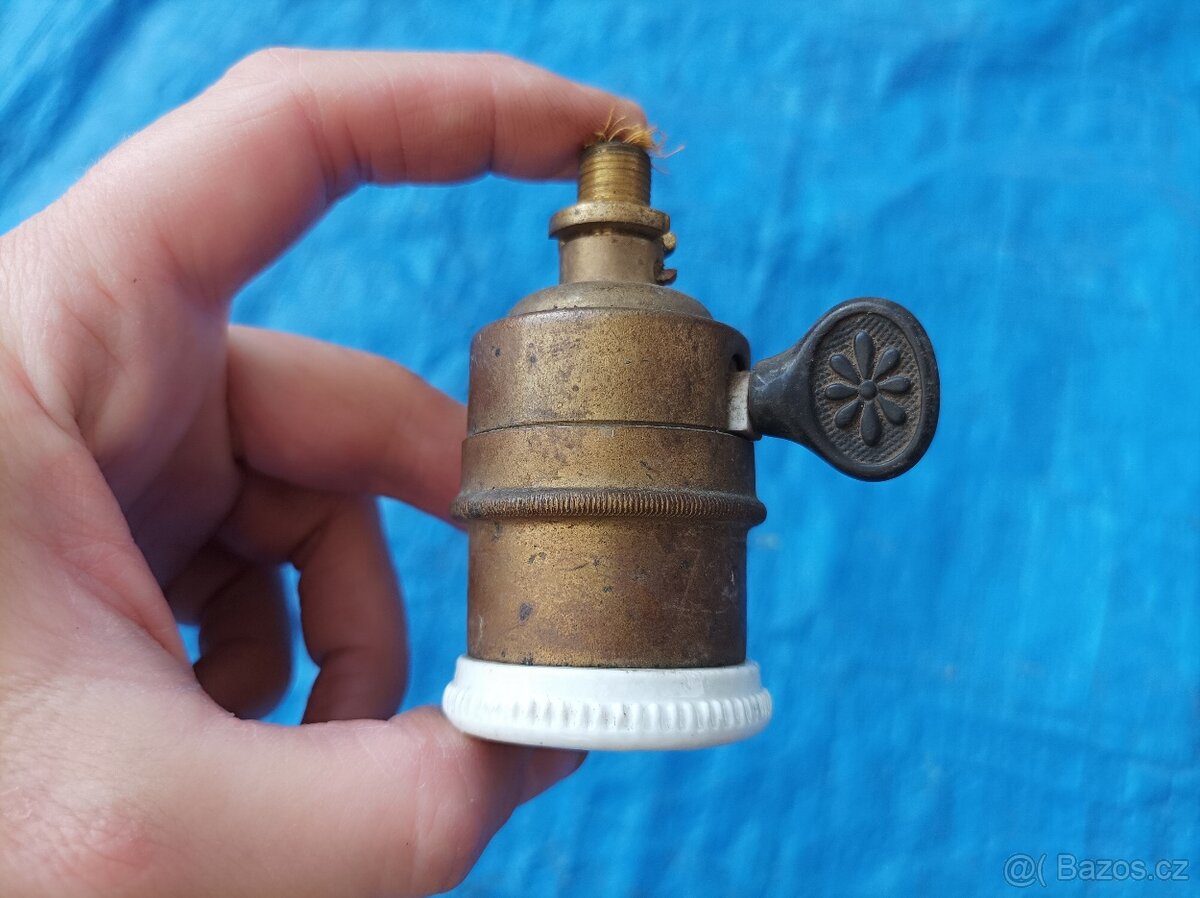 Objímka k lustru - k lampě - 2