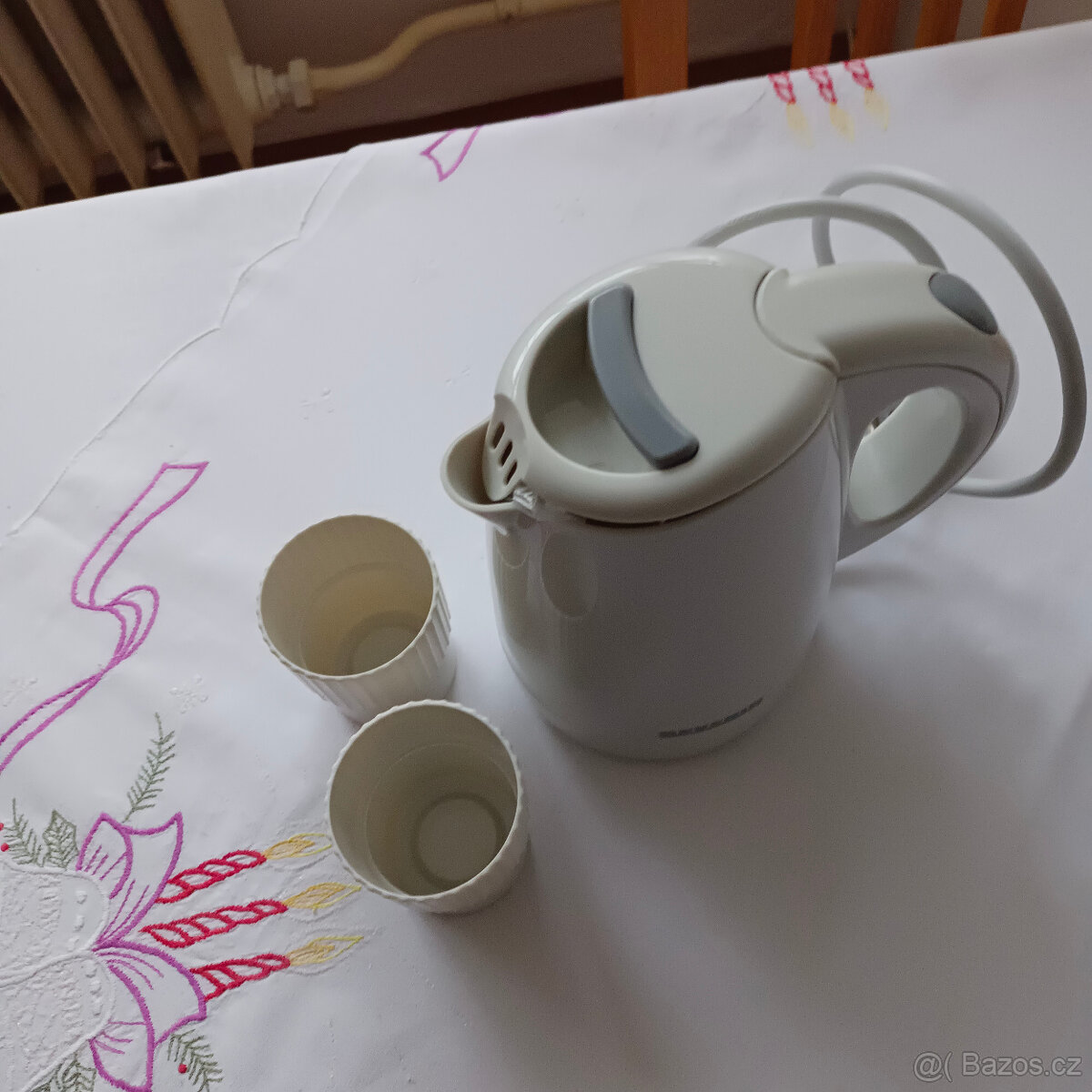 Cestovní varná konvice + 2 kalíšky - 2