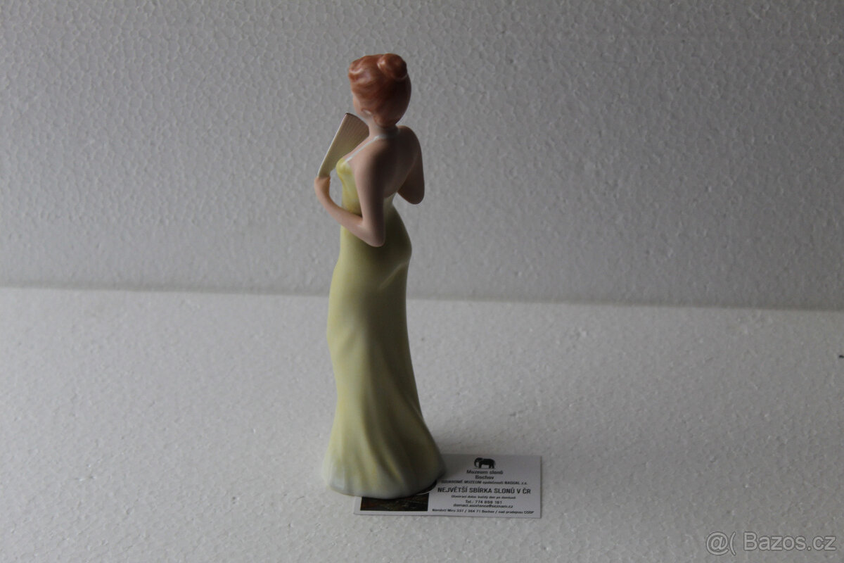 Dáma s vějířem, Royal Dux - 2