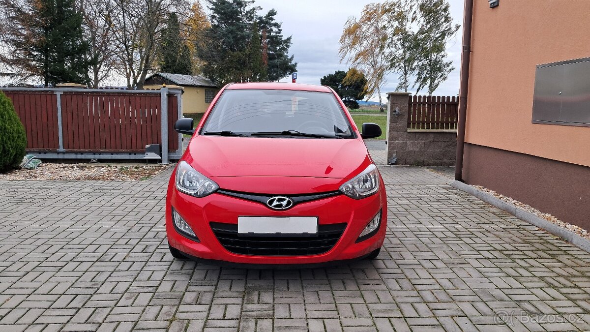 Hyundai i20, 1.2i / 62KW 1.MAJITEL ČR - 2